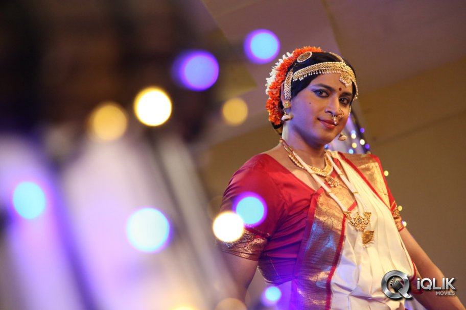 Emo Gurram Eguravachu